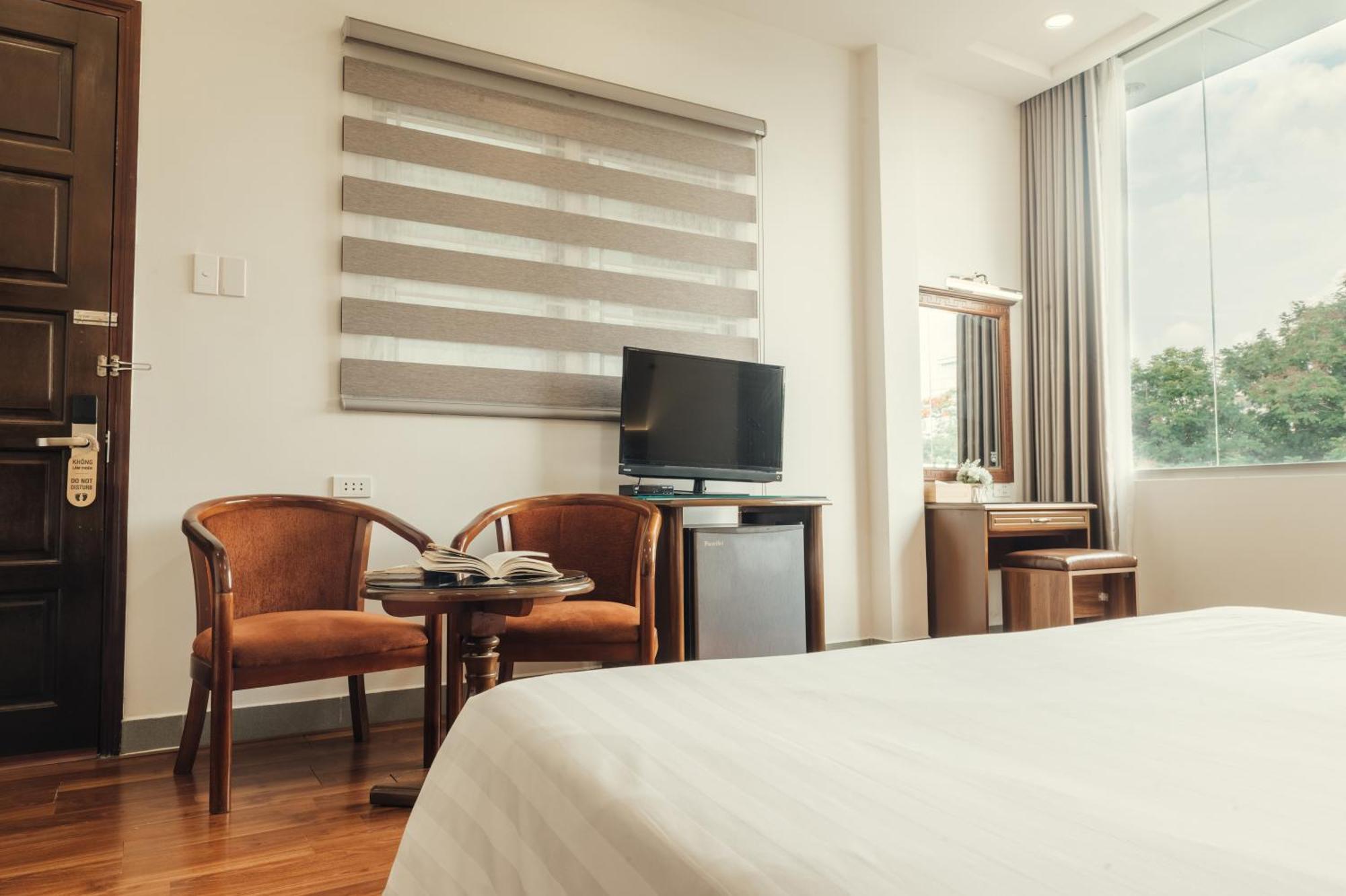 Lantern Hotel Хошимин Екстериор снимка